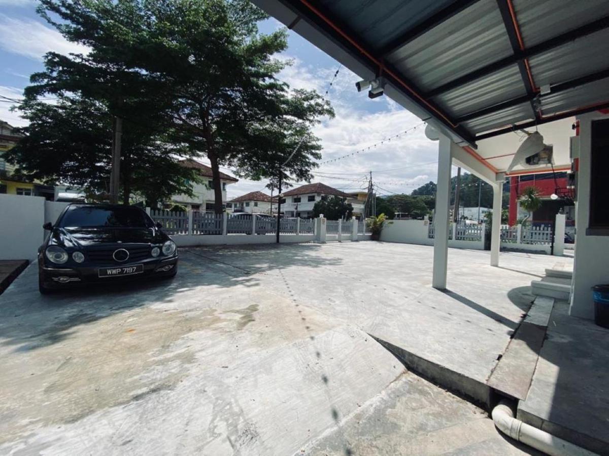 Ardour Lodge "A" Wing Tanjung Bungah  Bagian luar foto