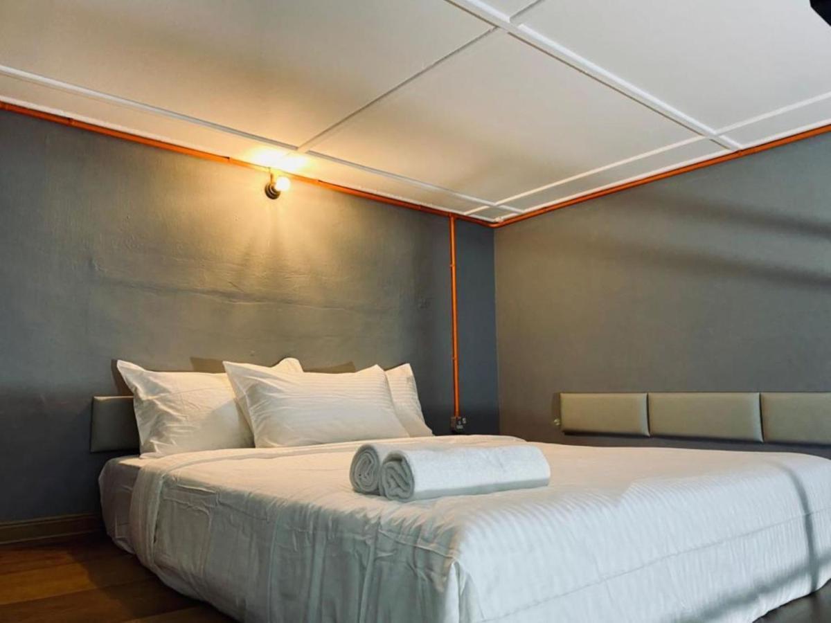 Ardour Lodge "A" Wing Tanjung Bungah  Bagian luar foto