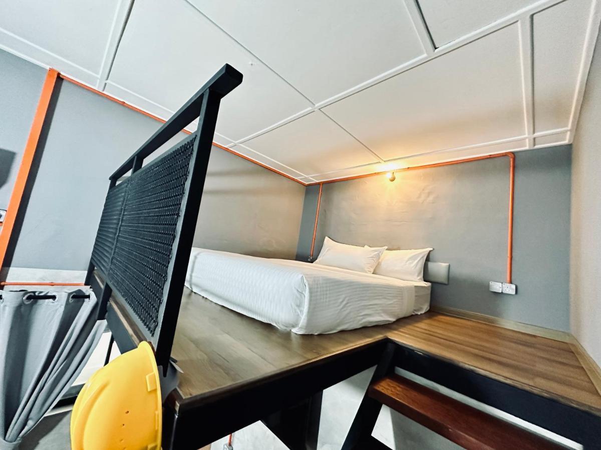 Ardour Lodge "A" Wing Tanjung Bungah  Bagian luar foto