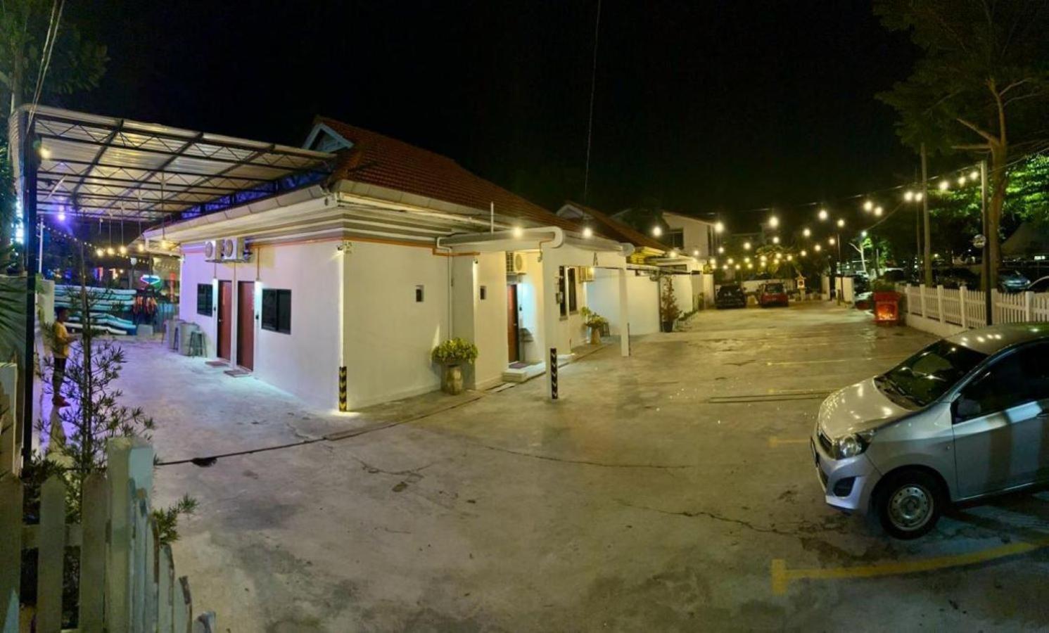 Ardour Lodge "A" Wing Tanjung Bungah  Bagian luar foto