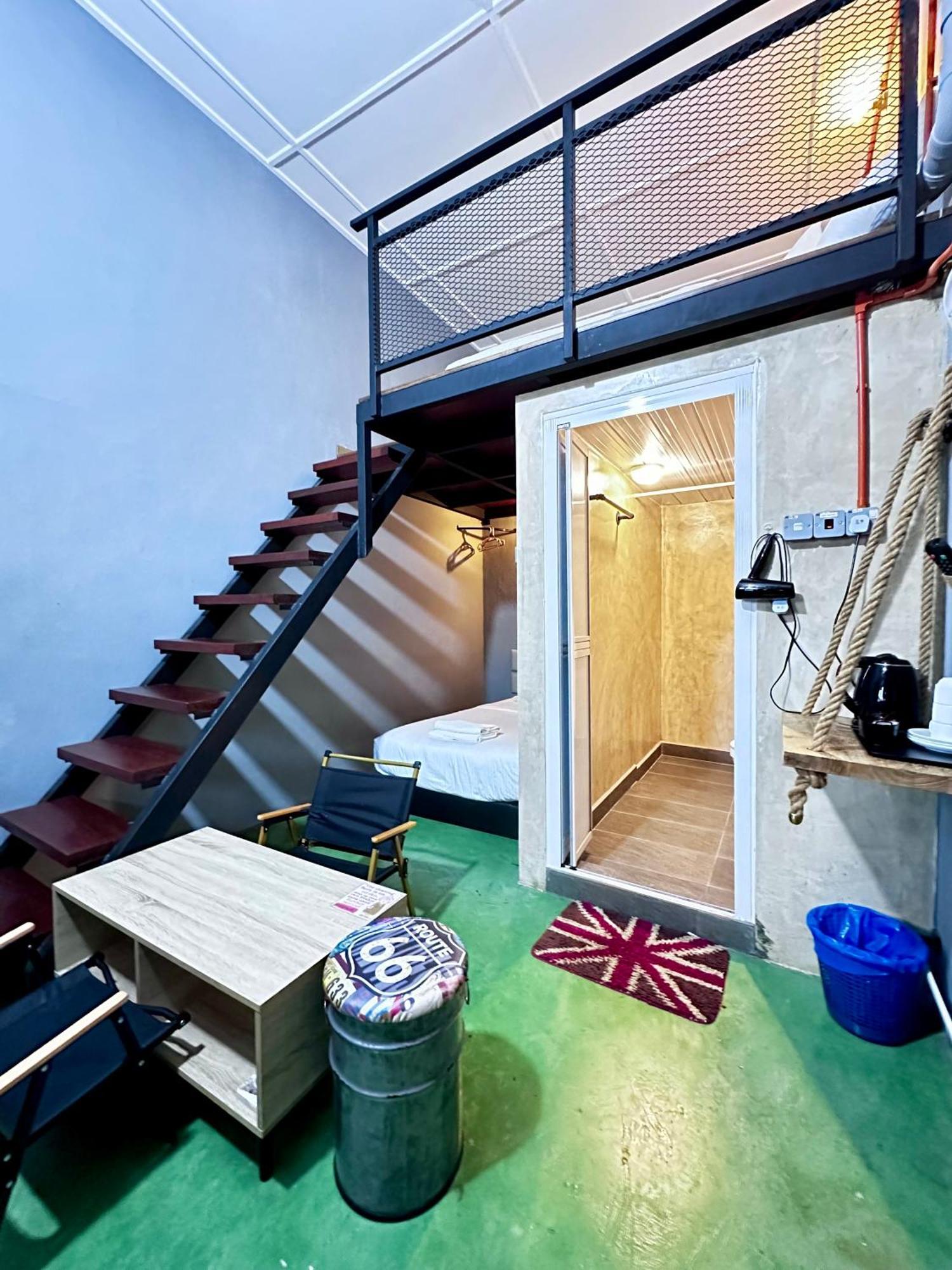 Ardour Lodge "A" Wing Tanjung Bungah  Bagian luar foto