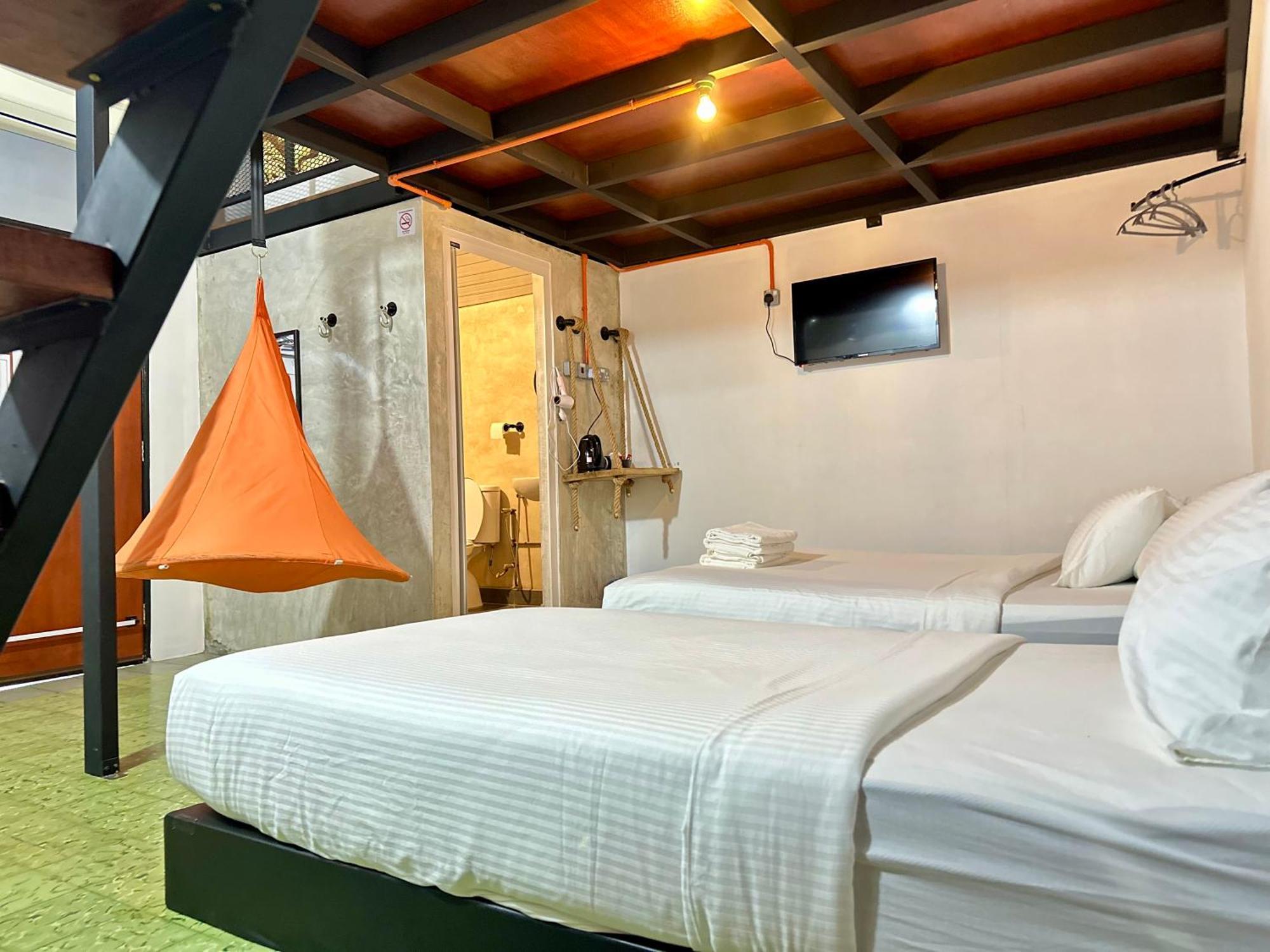 Ardour Lodge "A" Wing Tanjung Bungah  Bagian luar foto